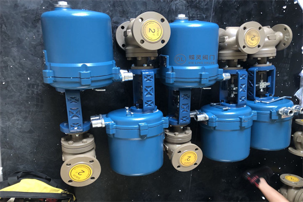 電動直行程執(zhí)行器 電動直行程執(zhí)行器