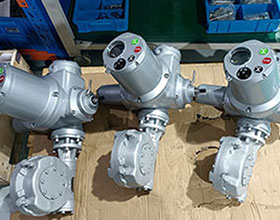 定制精小型電動執行器服務